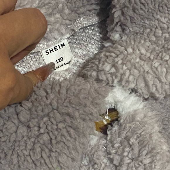 SHEIN Plaid Gray-White cropped Girls Jacket| kids 5-6 Y Comfy Teddy soft Roblox - Picture 3 of 4